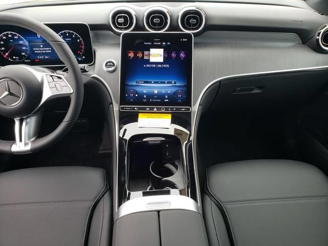 New 2025 Mercedes-Benz GLC 300 4MATIC image 18
