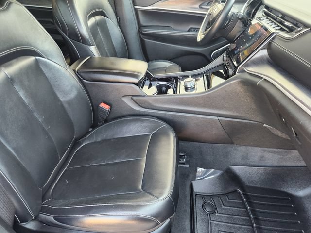 Used 2021 Jeep Grand Cherokee L Limited AWD/4WD image 20