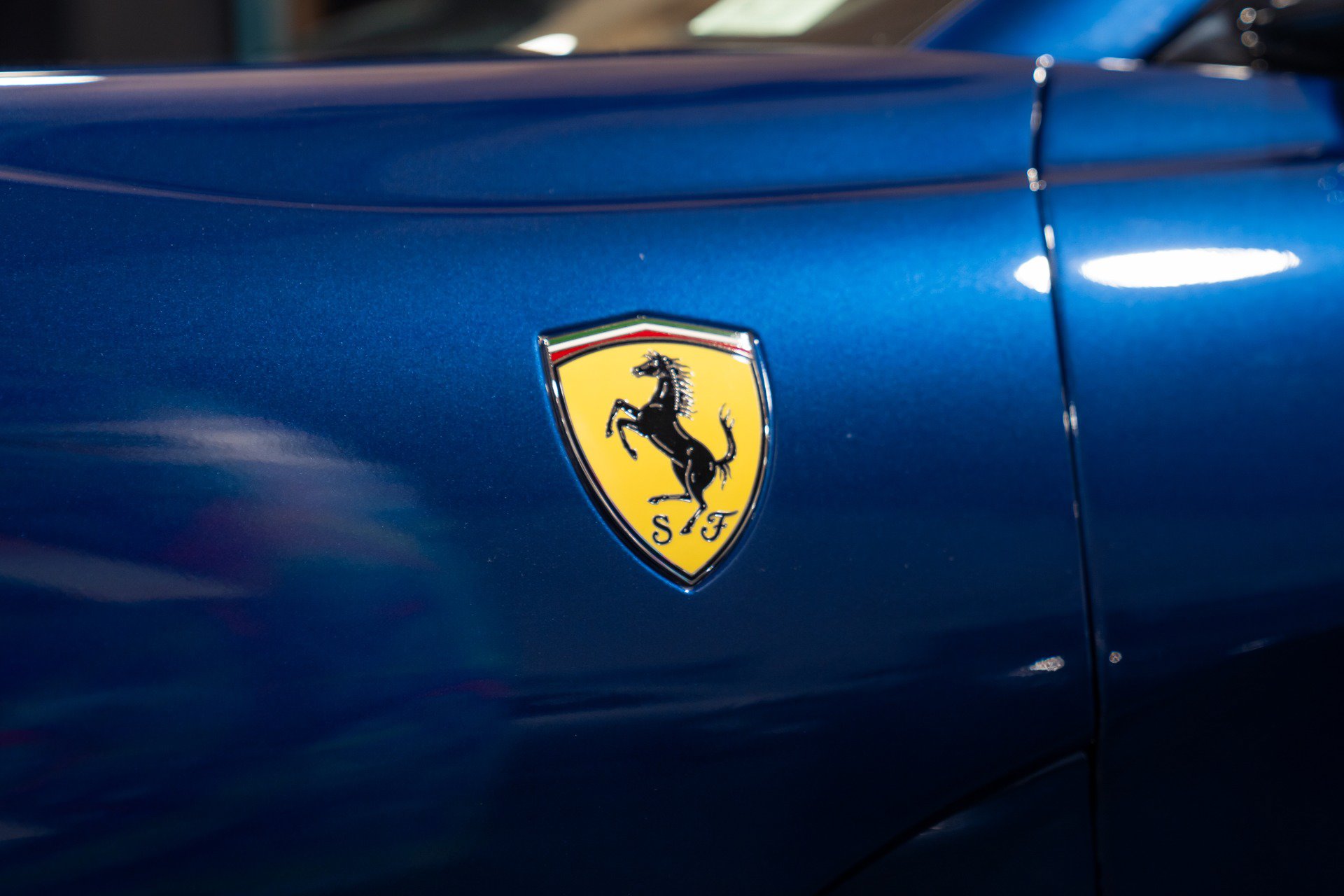 Used 2021 Ferrari 812 GTS RWD image 22