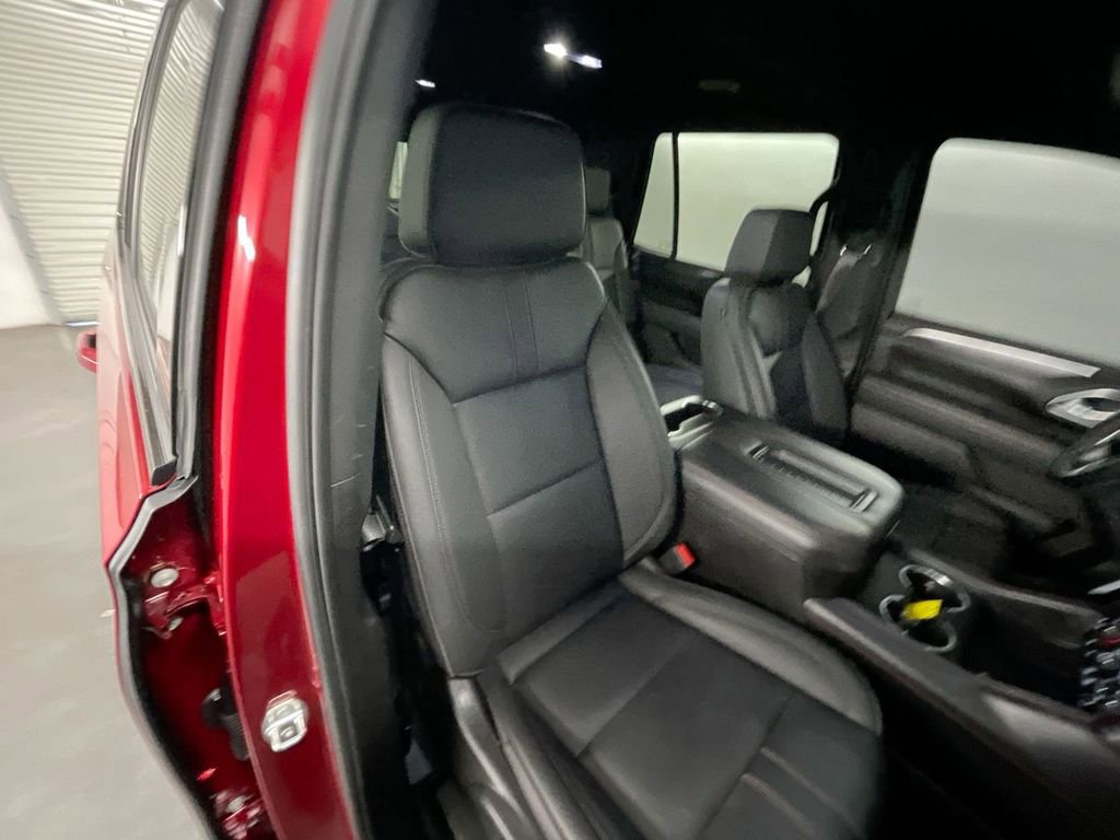 Used 2024 Chevrolet Tahoe RST w/ Luxury Package image 28