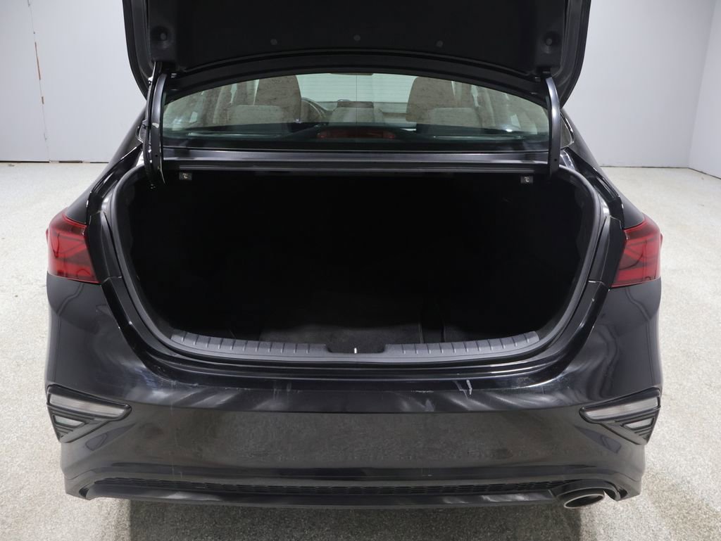 Used 2020 Kia Forte LXS image 19