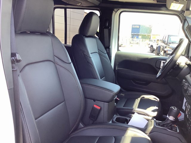New 2025 Jeep Wrangler Sahara image 42
