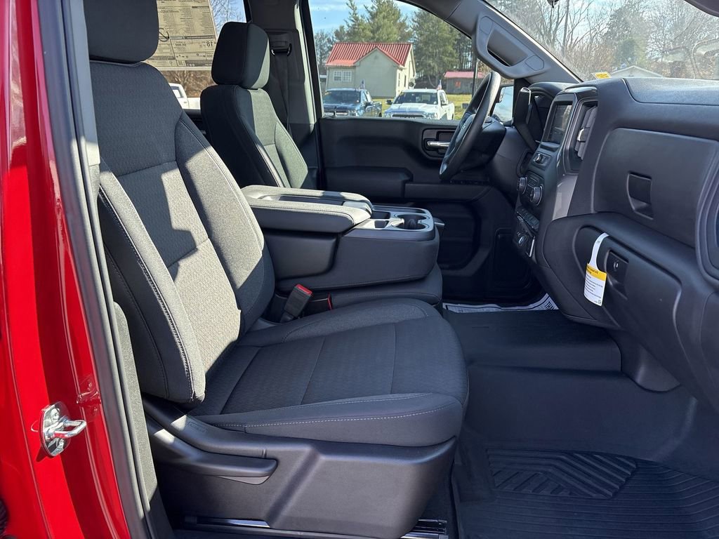 New 2025 Chevrolet Silverado 1500 Custom Trail Boss w/ LPO, Dark Essentials Package image 28