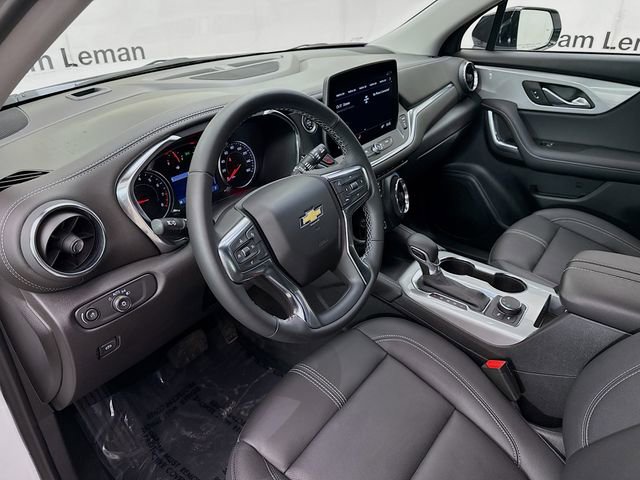 Used 2025 Chevrolet Blazer LT w/ Midnight/Sport Edition image 10