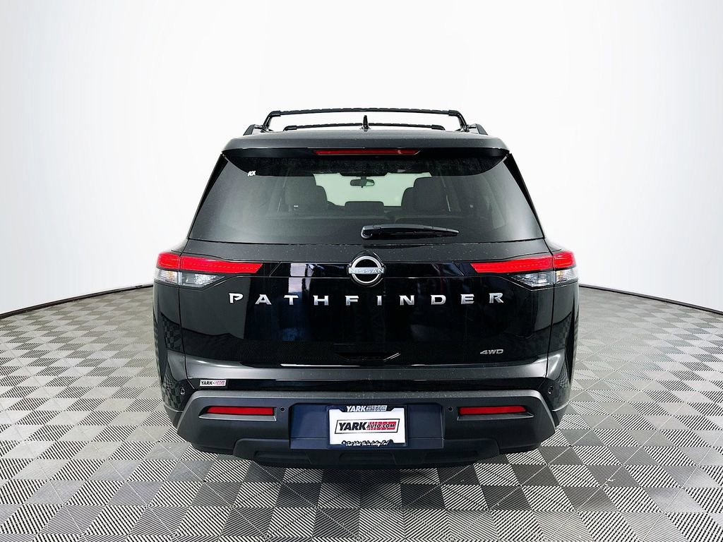 New 2025 Nissan Pathfinder SV w/ Cargo Package image 9