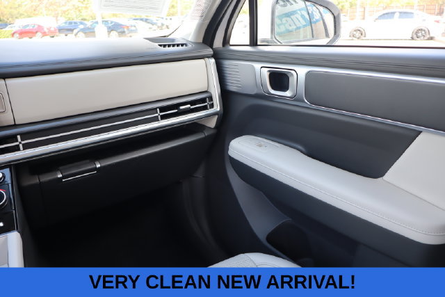 Used 2026 Hyundai Santa Fe SEL FWD image 11