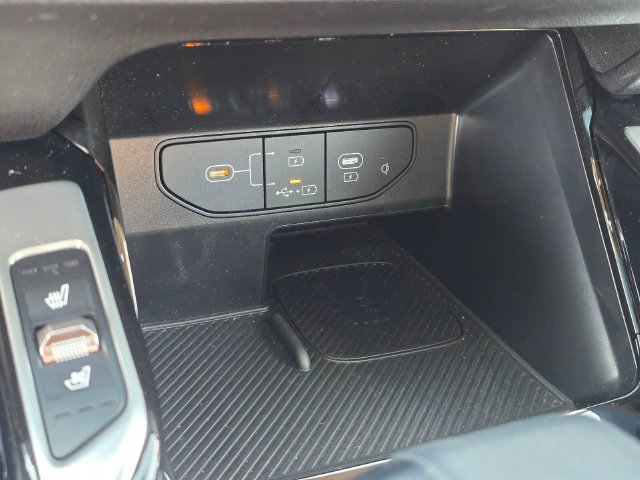 Used 2025 Kia Sorento SX AWD/4WD image 28