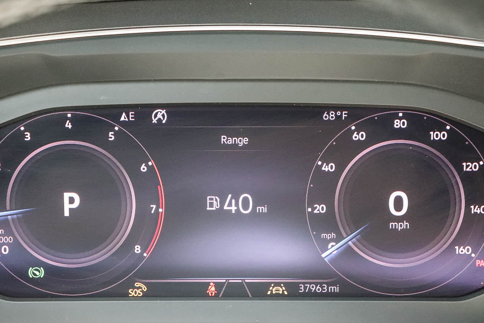 Used 2020 Volkswagen Tiguan SEL FWD image 23