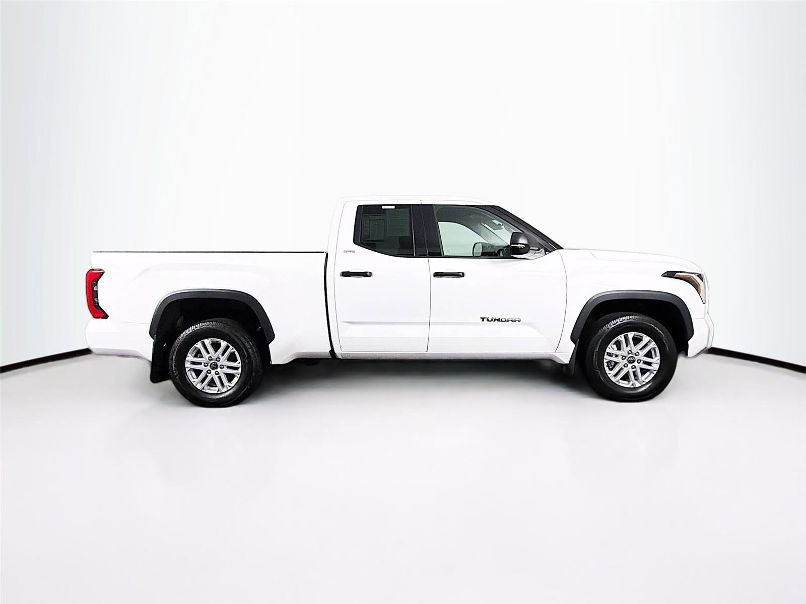 Used 2023 Toyota Tundra SR5 w/ SR5 Convenience Package image 8