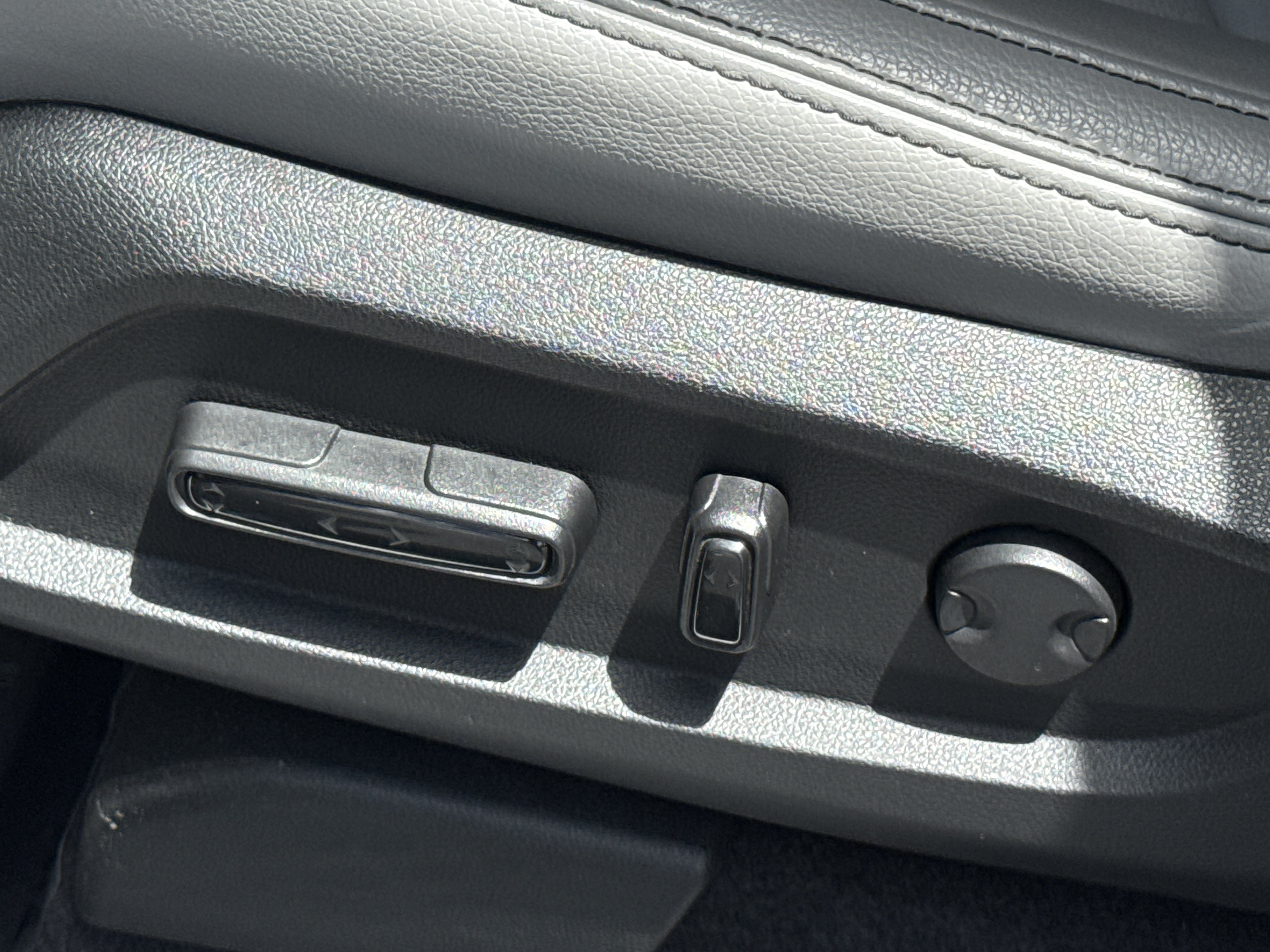 Certified 2024 Honda Pilot Touring image 28