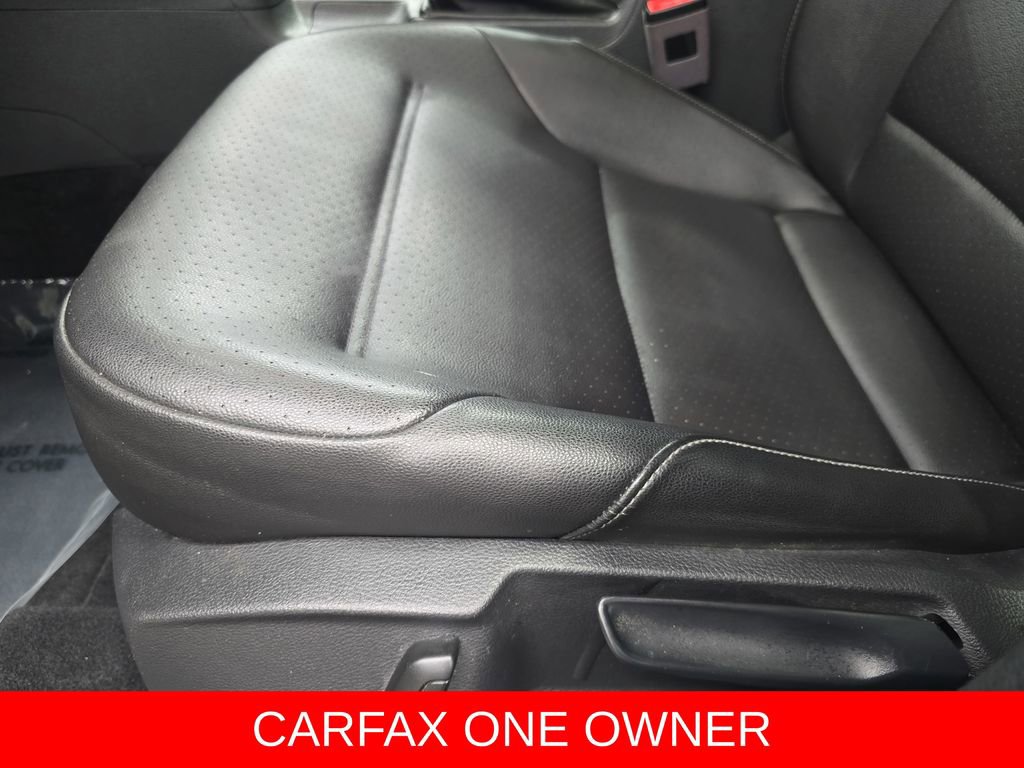 Used 2017 Volkswagen Golf Wolfsburg Edition image 29