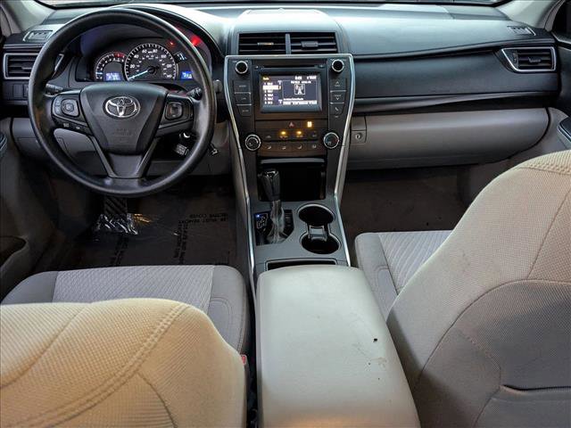 Used 2015 Toyota Camry LE image 16