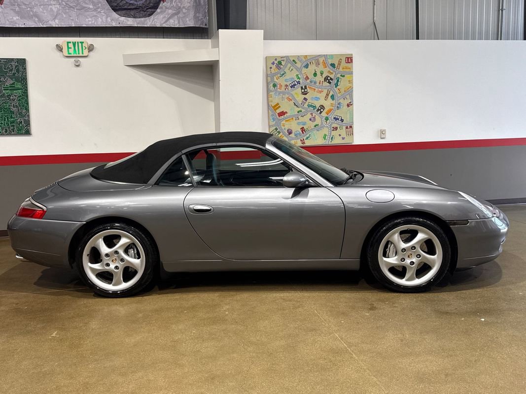 Used 2001 Porsche 911 Carrera 4 AWD/4WD image 40