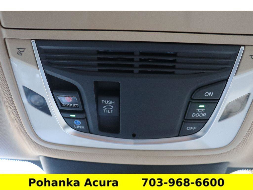 Certified 2025 Acura TLX w/ Technology Package image 20