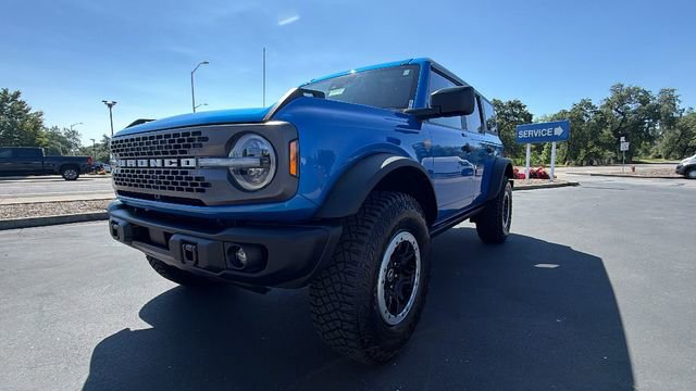 Used 2023 Ford Bronco Badlands w/ Sasquatch Package AWD/4WD image 9