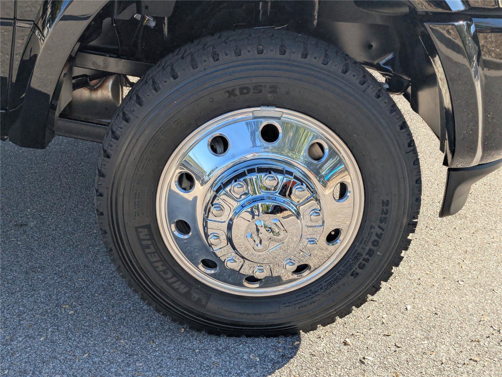 New 2026 RAM 4500 4x4 Crew Cab DRW image 12