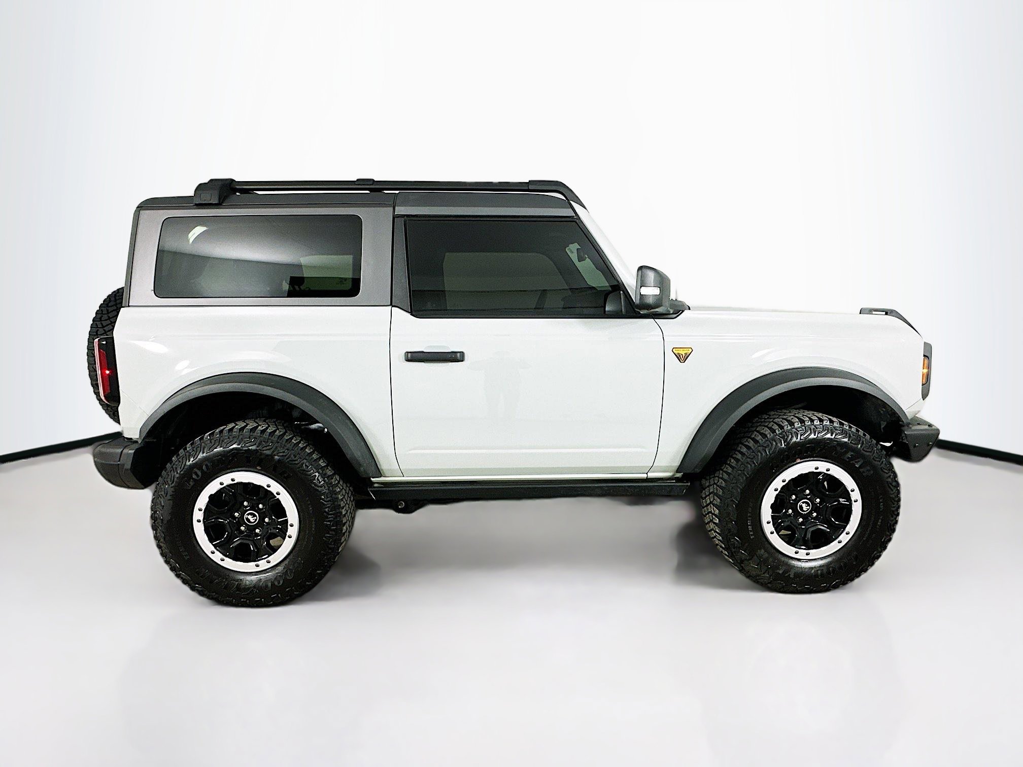 Used 2023 Ford Bronco Badlands w/ Sasquatch Package image 5