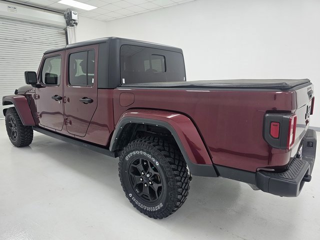 Used 2022 Jeep Gladiator Sport image 7