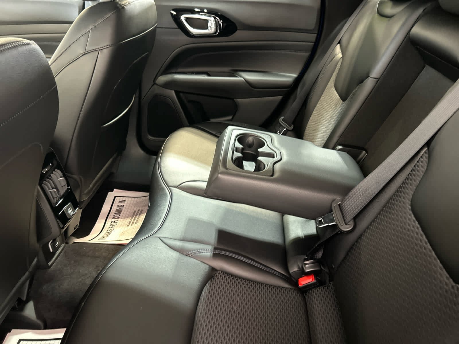 New 2026 Jeep Compass Latitude AWD/4WD image 5