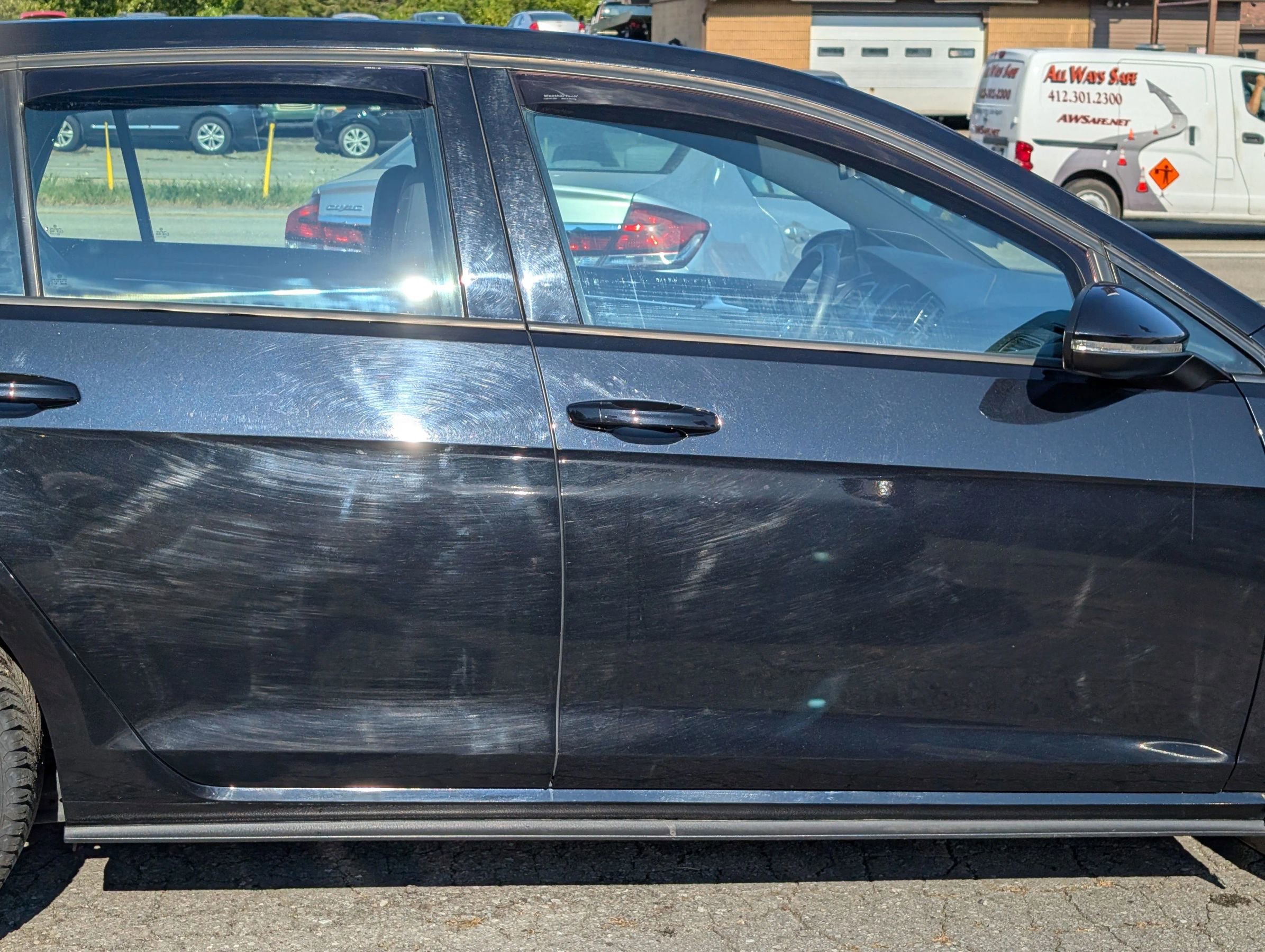 Used 2017 Volkswagen GTI Sport image 9