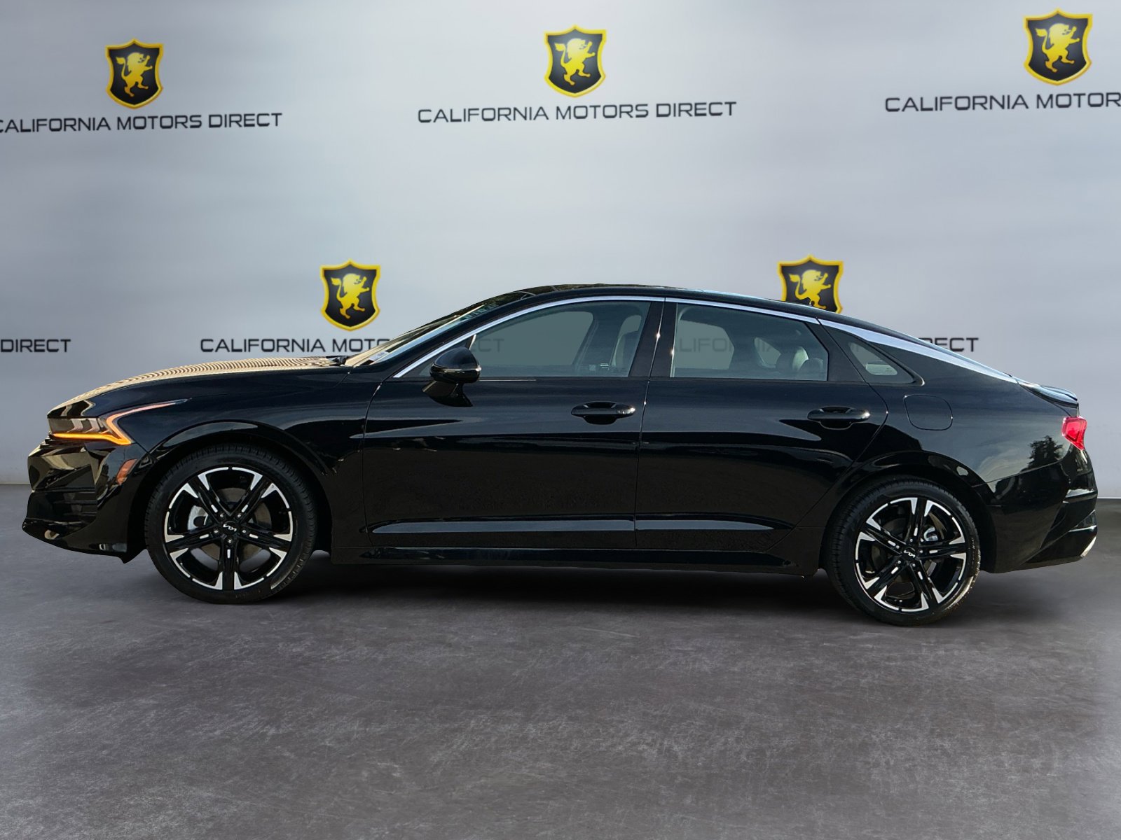 Used 2024 Kia K5 GT-Line image 8