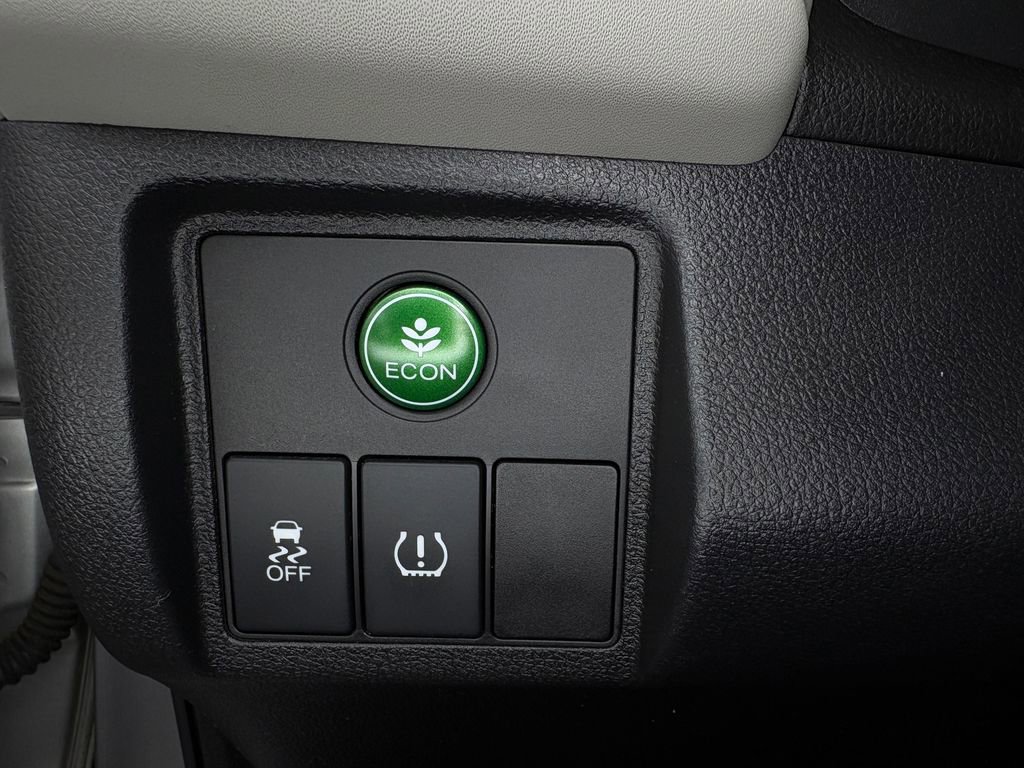 Used 2016 Honda HR-V EX-L image 14