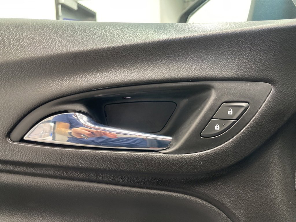 Used 2020 Chevrolet Equinox Premier image 20