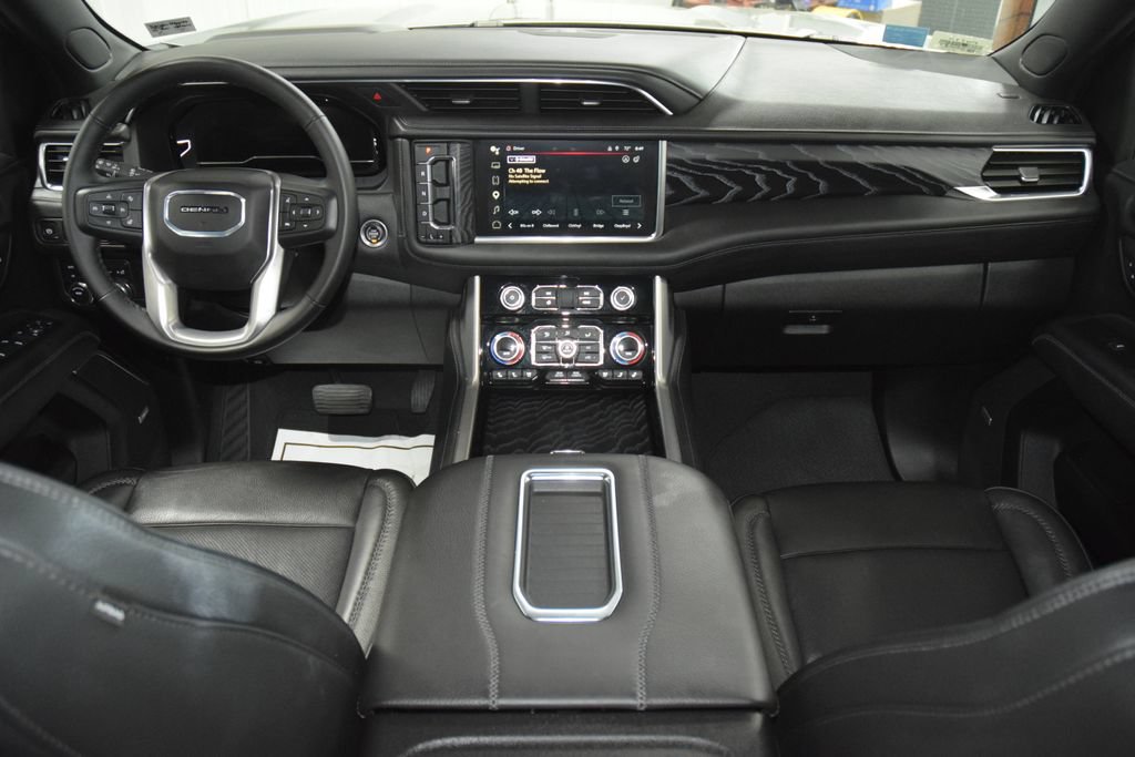 Used 2024 GMC Yukon XL Denali w/ Max Trailering Package AWD/4WD image 28