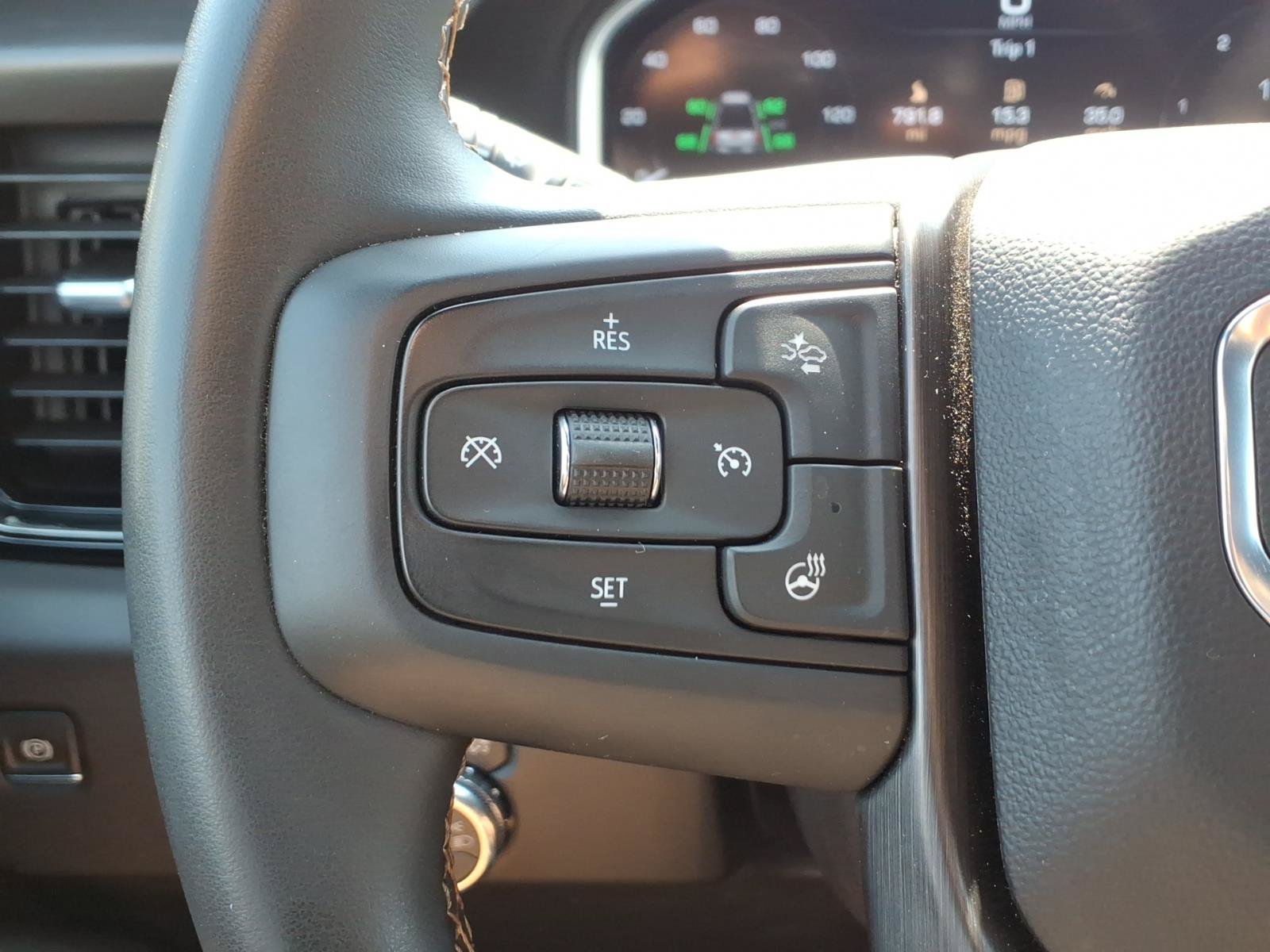 Used 2026 GMC Sierra 2500 AT4 w/ AT4 Premium Plus Package AWD/4WD image 16