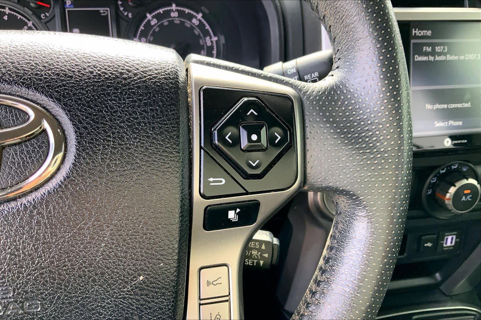 Used 2022 Toyota 4Runner SR5 RWD image 23