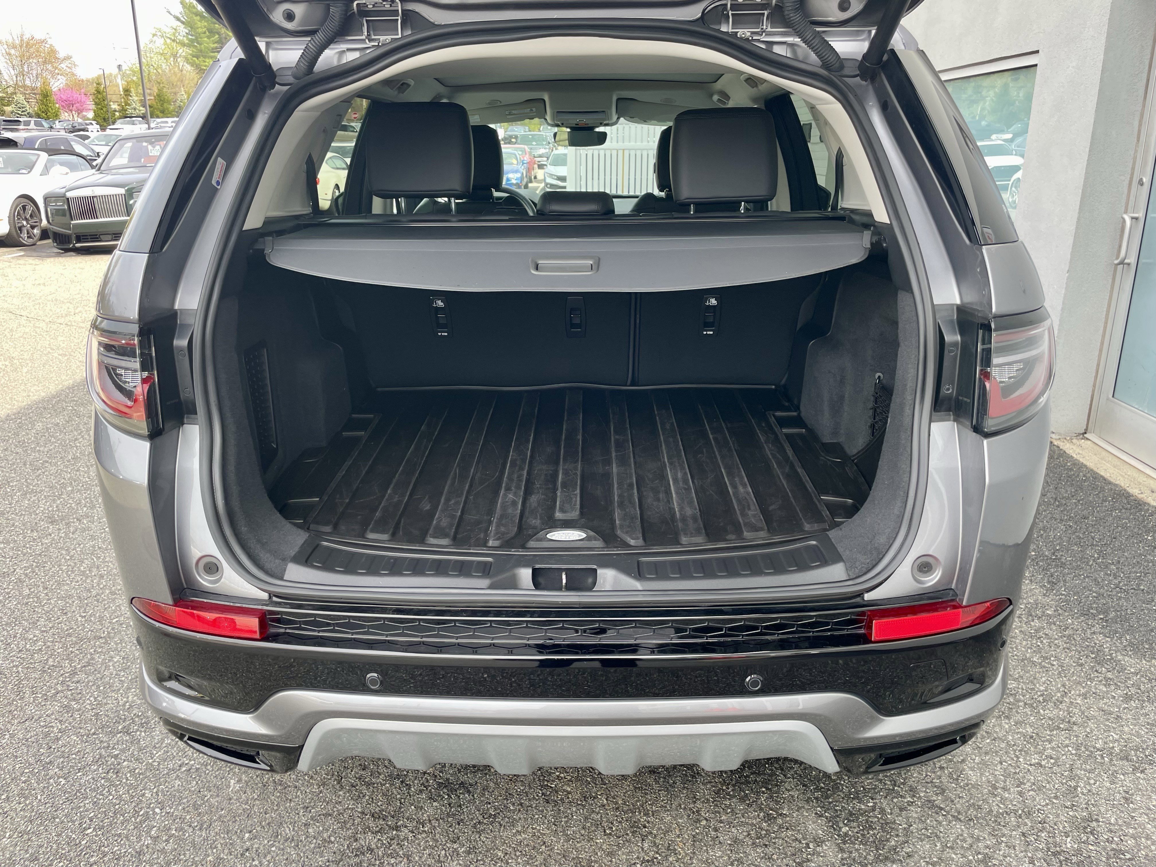 Certified 2024 Land Rover Discovery Sport S image 36