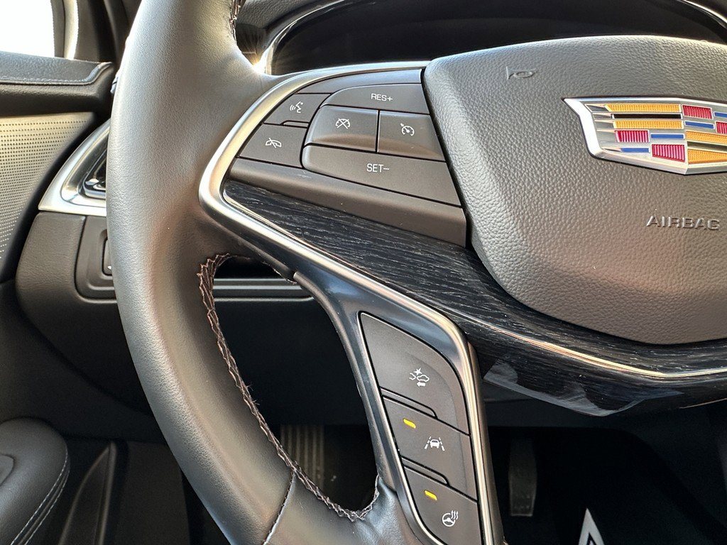 Certified 2025 Cadillac XT5 Premium Luxury image 21