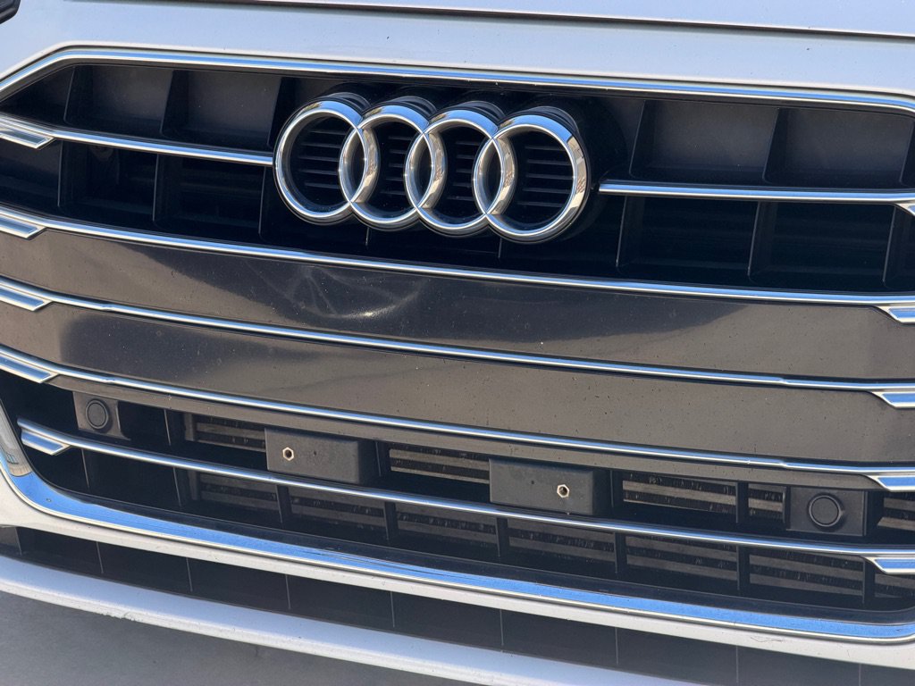 Used 2020 Audi A4 2.0T Premium w/ Convenience Package FWD image 15