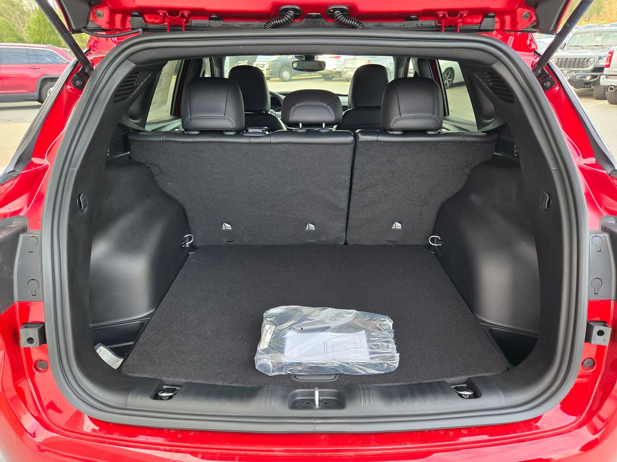 New 2026 Jeep Compass Latitude image 27