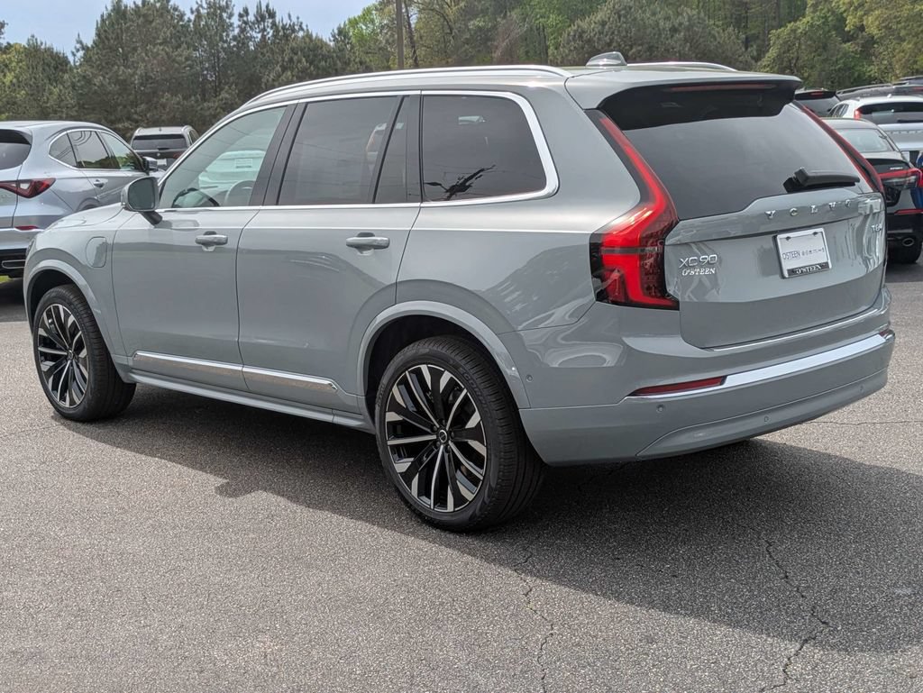 Used 2026 Volvo XC90 T8 Plus w/ Protection Package AWD/4WD image 4