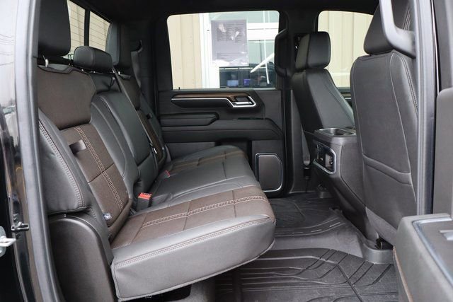 Used 2025 Chevrolet Silverado 2500 High Country w/ High Country Premium Package image 50