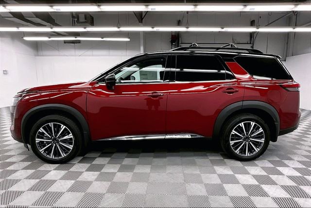 New 2026 Nissan Pathfinder Platinum AWD/4WD image 18