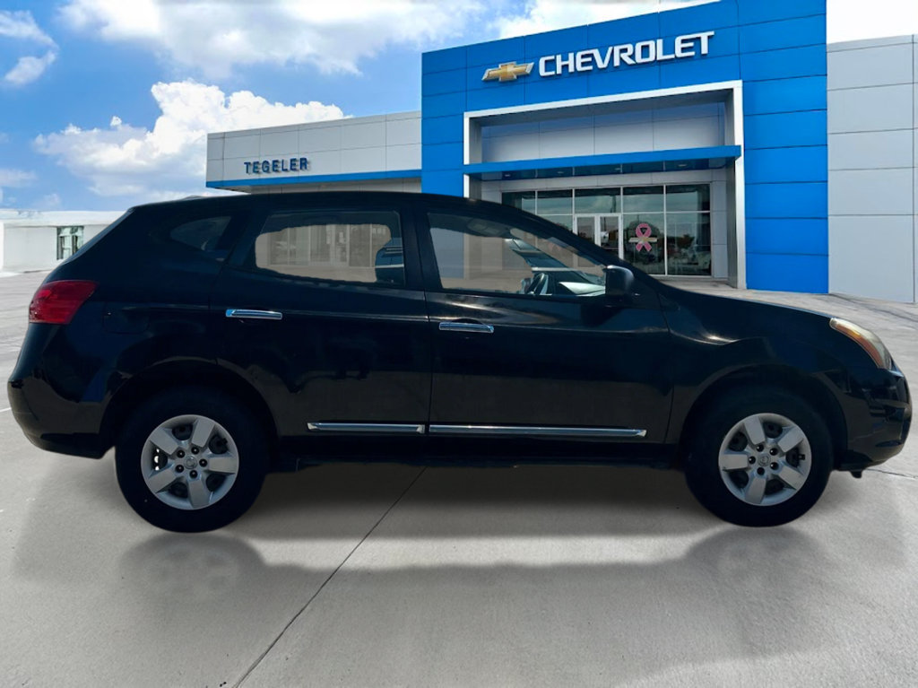 Used 2014 Nissan Rogue S FWD image 4