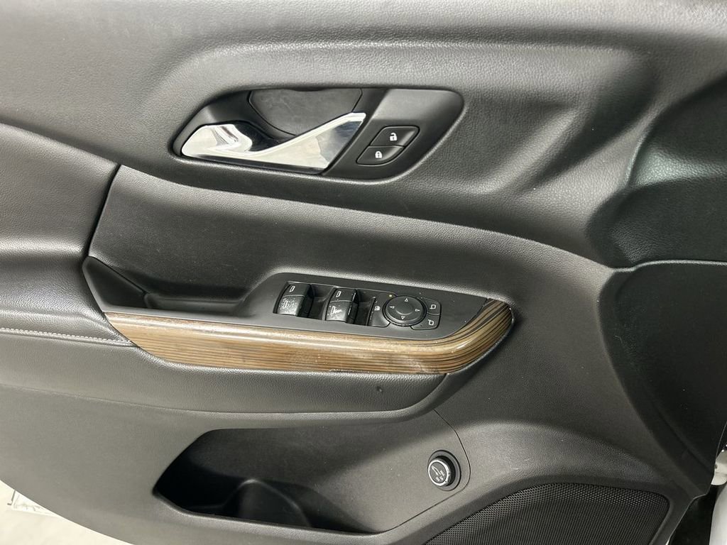 Used 2018 GMC Acadia SLE w/ Driver Alert Package I AWD/4WD image 11