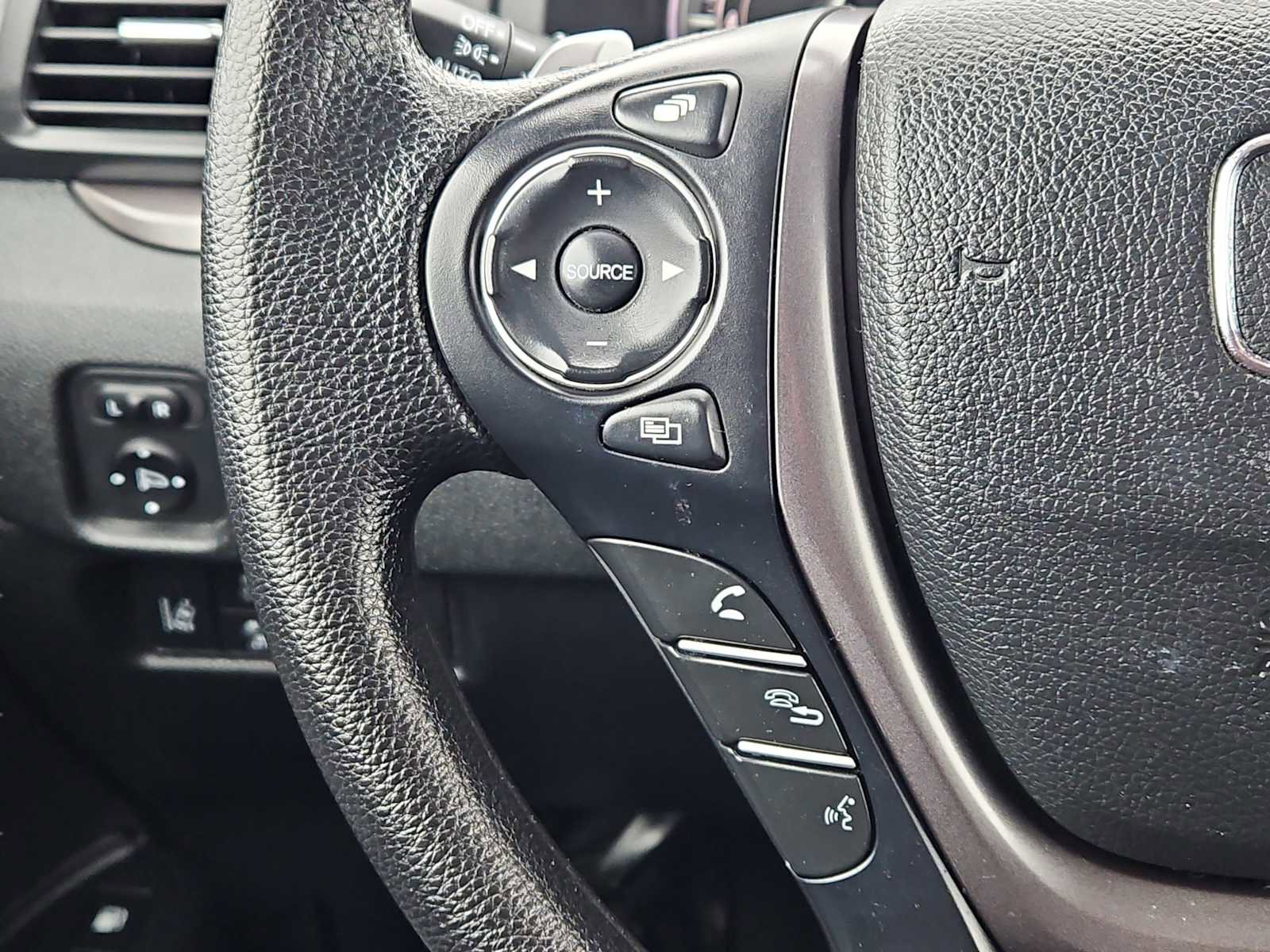 Certified 2023 Honda Ridgeline Sport image 19