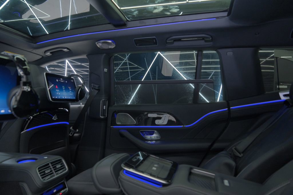 Used 2026 Mercedes-Benz Maybach GLS 600 4MATIC image 78