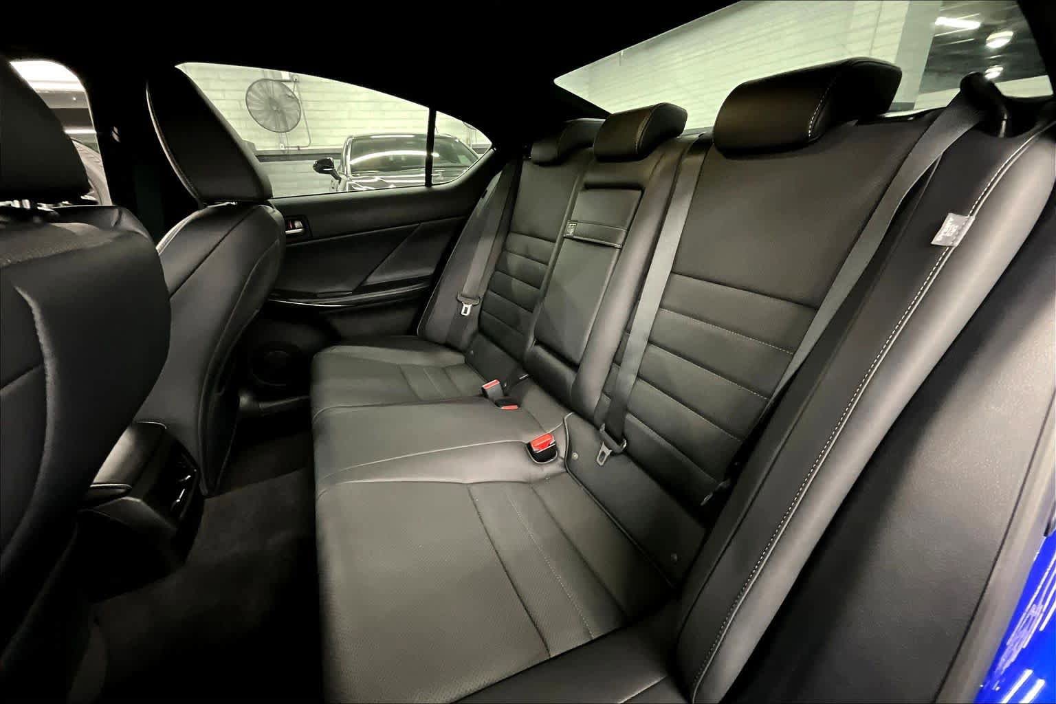 Used 2025 Lexus IS 350 F Sport w/ Navigation Package image 19