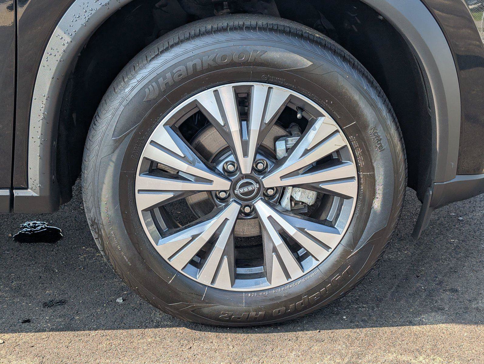 Used 2023 Nissan Rogue SV AWD/4WD image 40