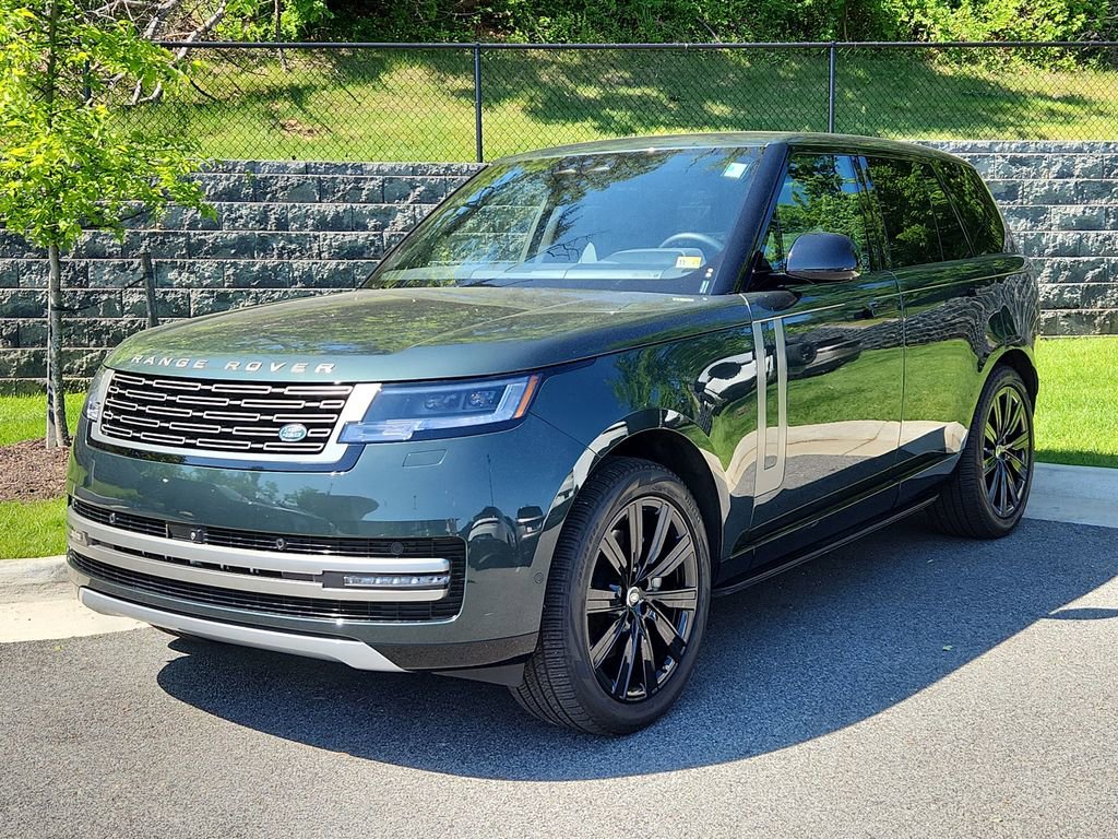 Used 2025 Land Rover Range Rover SE AWD/4WD image 1