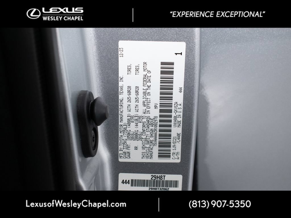 Used 2024 Toyota Sequoia SR5 w/ SR5 Premium Package RWD image 43