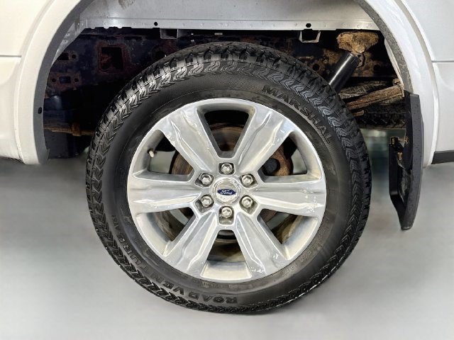 Used 2018 Ford F150 Platinum w/ Technology Package AWD/4WD image 36