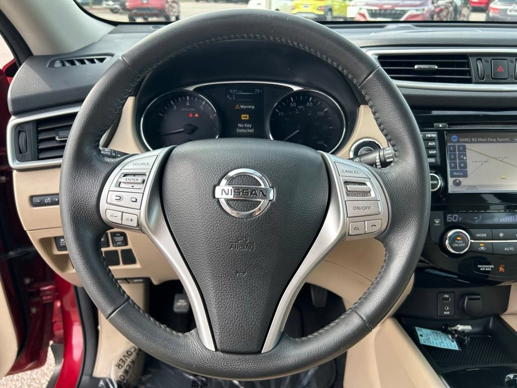 Used 2016 Nissan Rogue SL w/ SL Premium Package FWD image 24