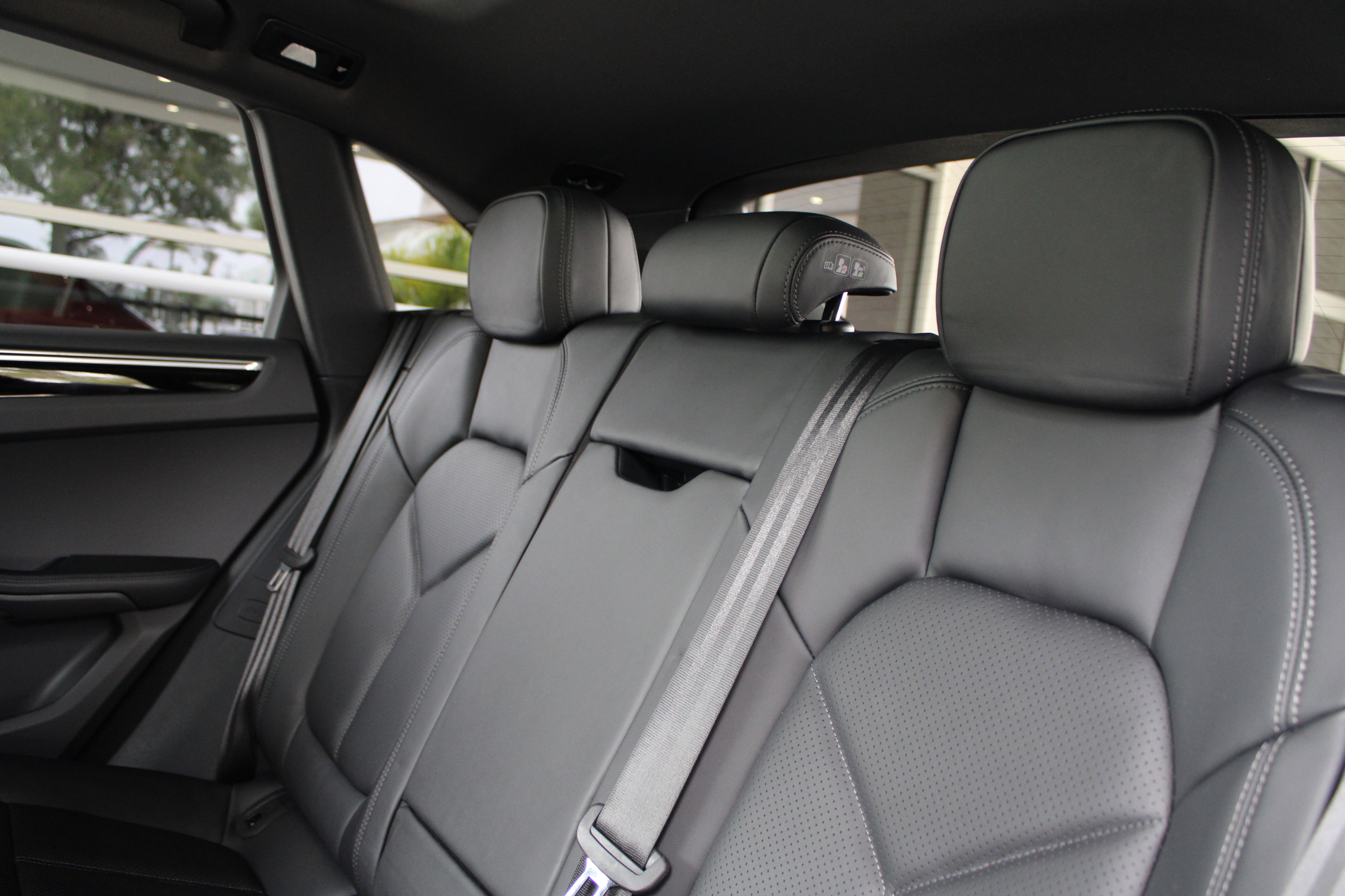 New 2025 Porsche Macan image 30