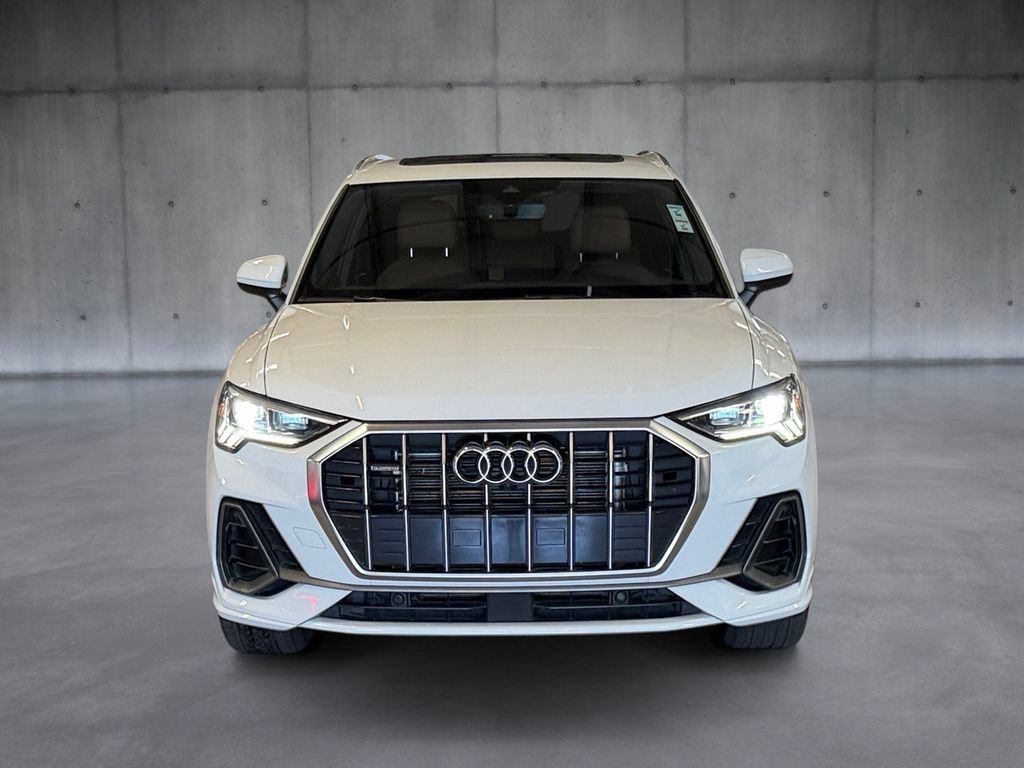 Used 2024 Audi Q3 2.0T Premium Plus w/ Premium Plus Package AWD/4WD image 8
