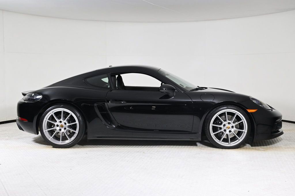 Certified 2025 Porsche 718 Cayman GTS image 8